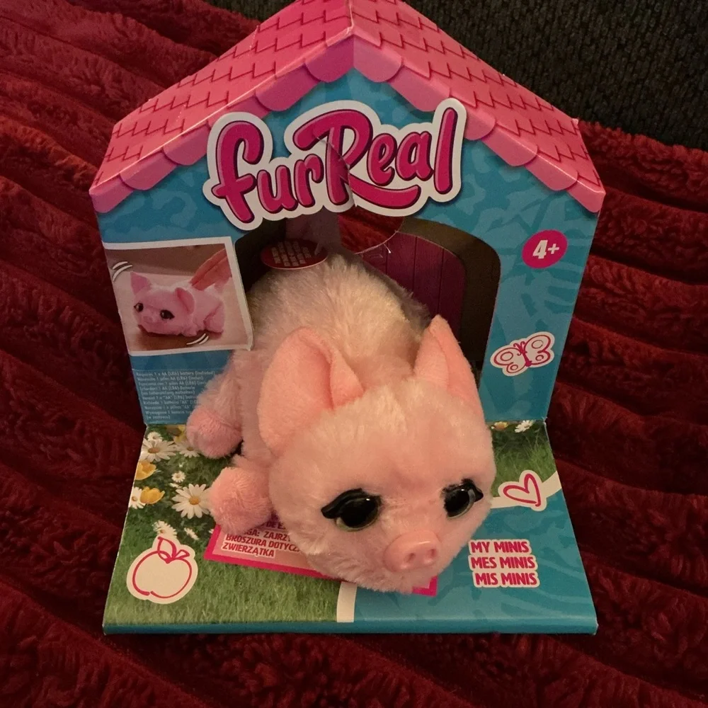 Hasbro FurReal Pink Plush Piglet Play Pet